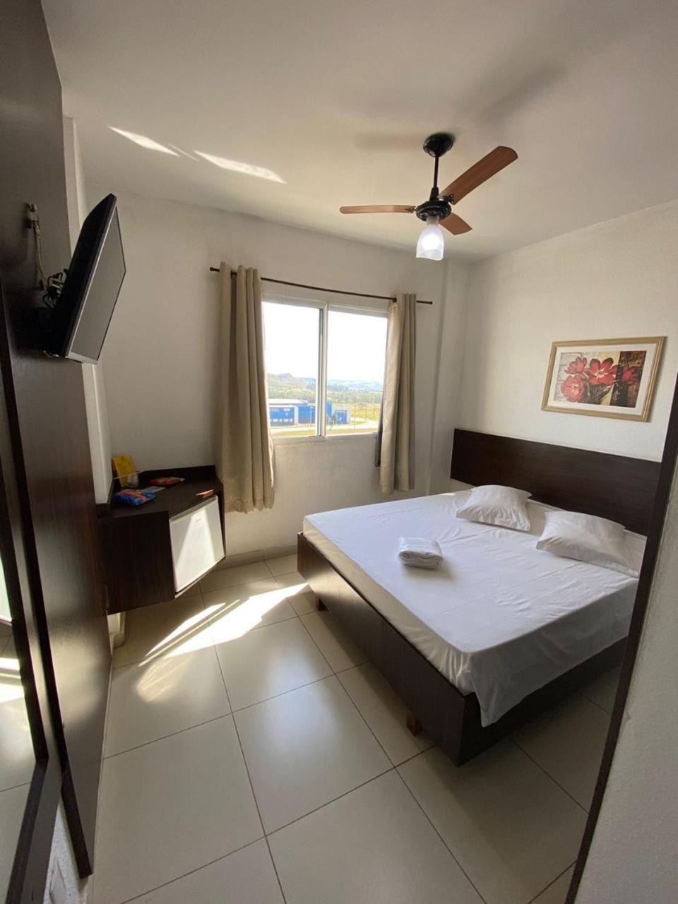 Hotel Rota Do Sol Patrocínio Buitenkant foto